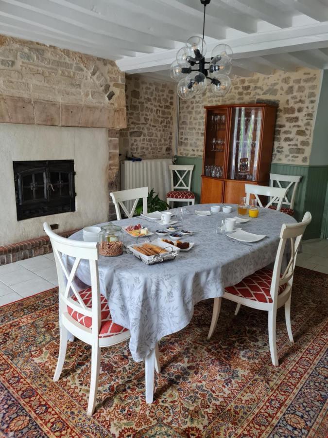 Bed and Breakfast Domaine De La Cour Vautier Mandeville-en-Bessin Exteriér fotografie